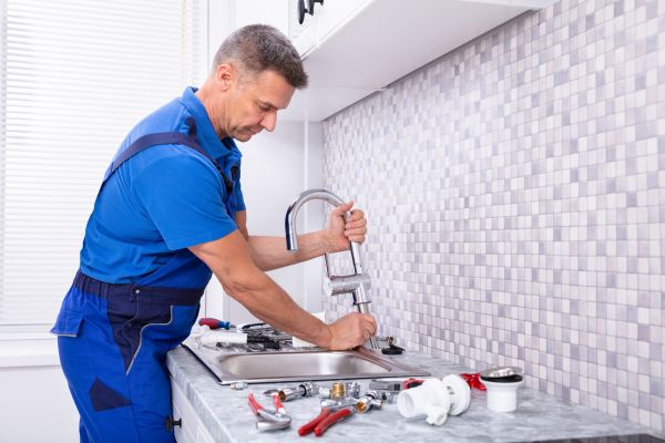 Faucet Repair in Palm City