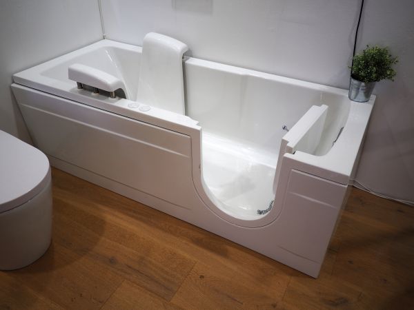 Walk In Tub Repair in Palm City