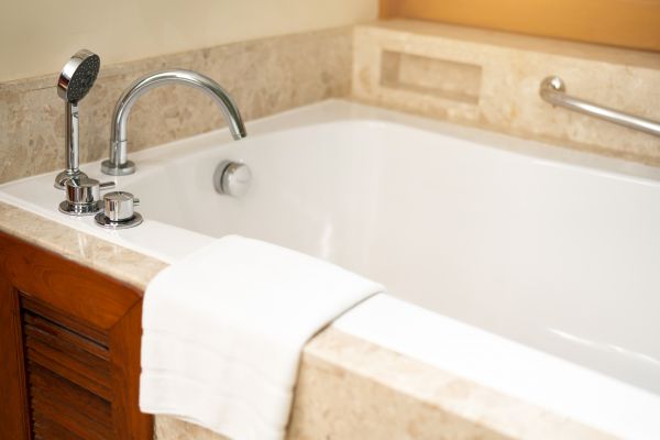 Tub Faucet Repair in Palm City