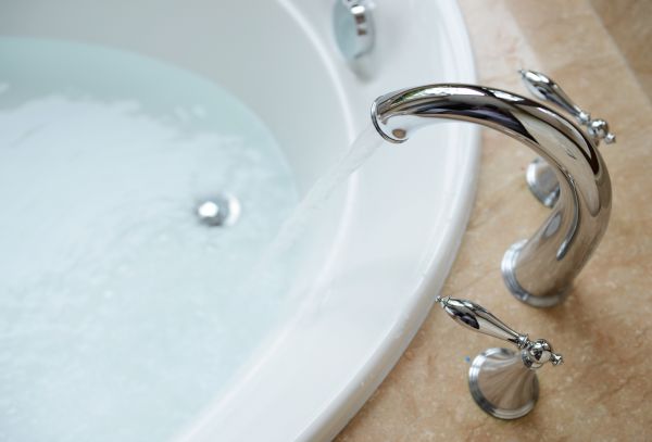 Cost of Tub Faucet Replacement in Palm City