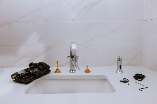 Porcelain Sink Installation in Palm City