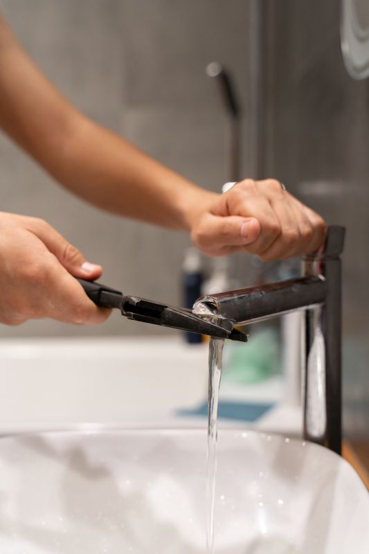 Bathtub Faucet Repair detail